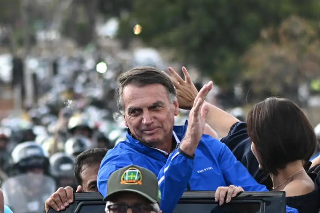 Imagen Familia de Jair Bolsonaro pide la destitución del juez que decretó la prisión domiciliaria