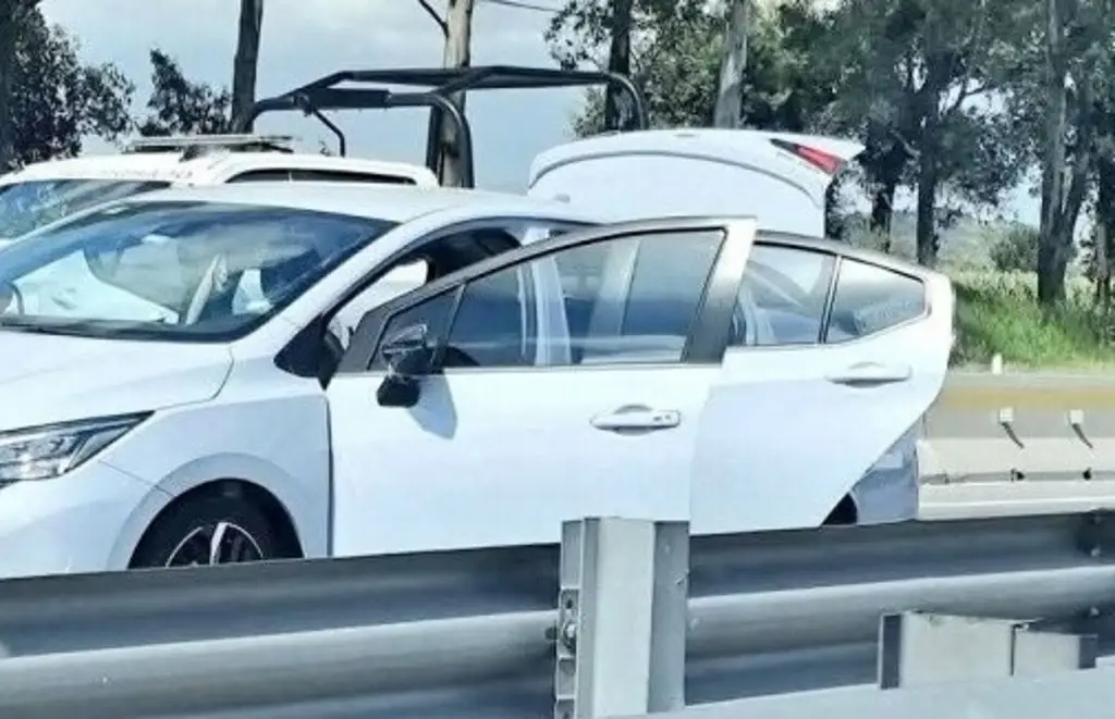 Imagen Se registra violento asalto en autopista Orizaba - Puebla; hay 2 muertos y un herido 
