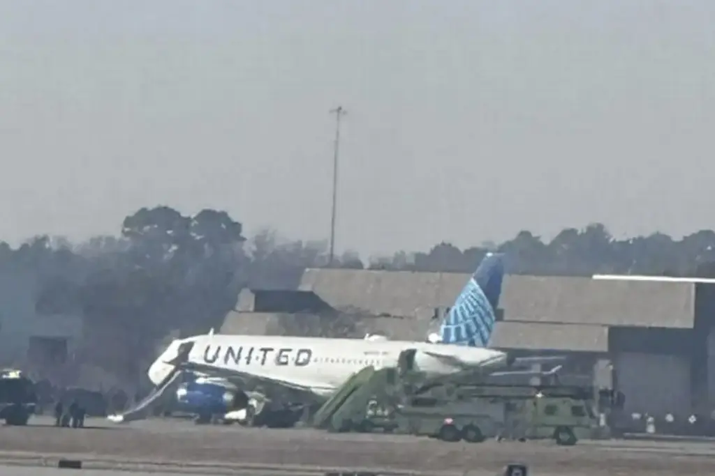 Imagen United Airlines suspende vuelos en aeropuertos de EU por un ‘problema técnico’