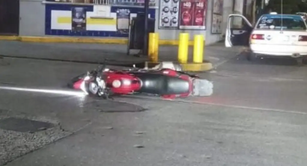 Imagen Camión de carga arrolla y mata a agente de tránsito en Córdoba, Veracruz 
