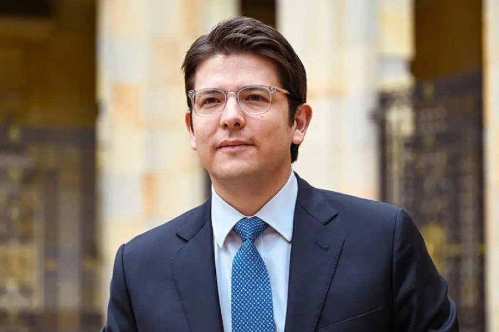 Imagen Muere el senador y precandidato presidencial colombiano Miguel Uribe Turbay