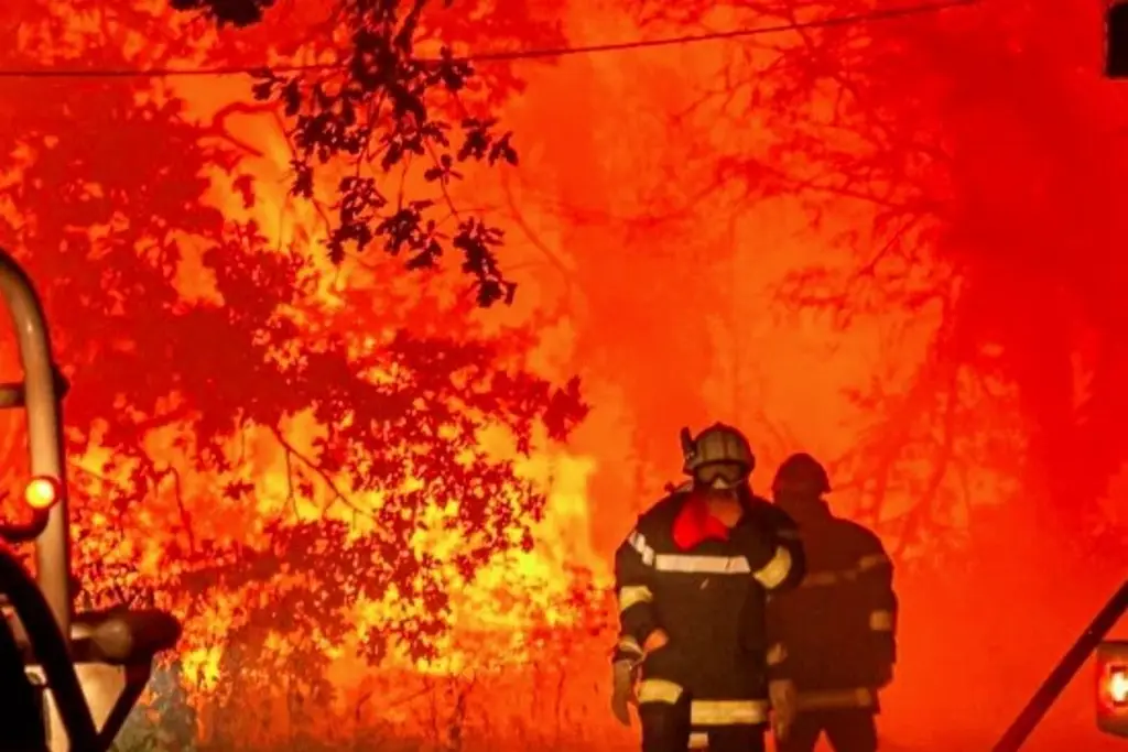 Imagen España suma el tercer muerto por incendios que no dan tregua ante ola de calor