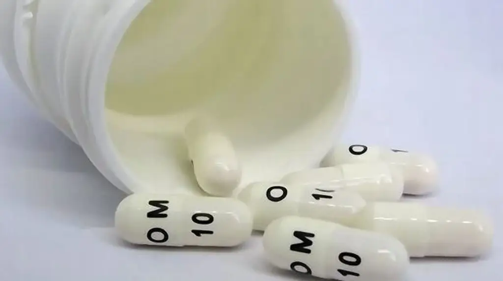 Imagen Uso excesivo de omeprazol podría propiciar osteoporosis y fracturas, advierten farmacéuticos