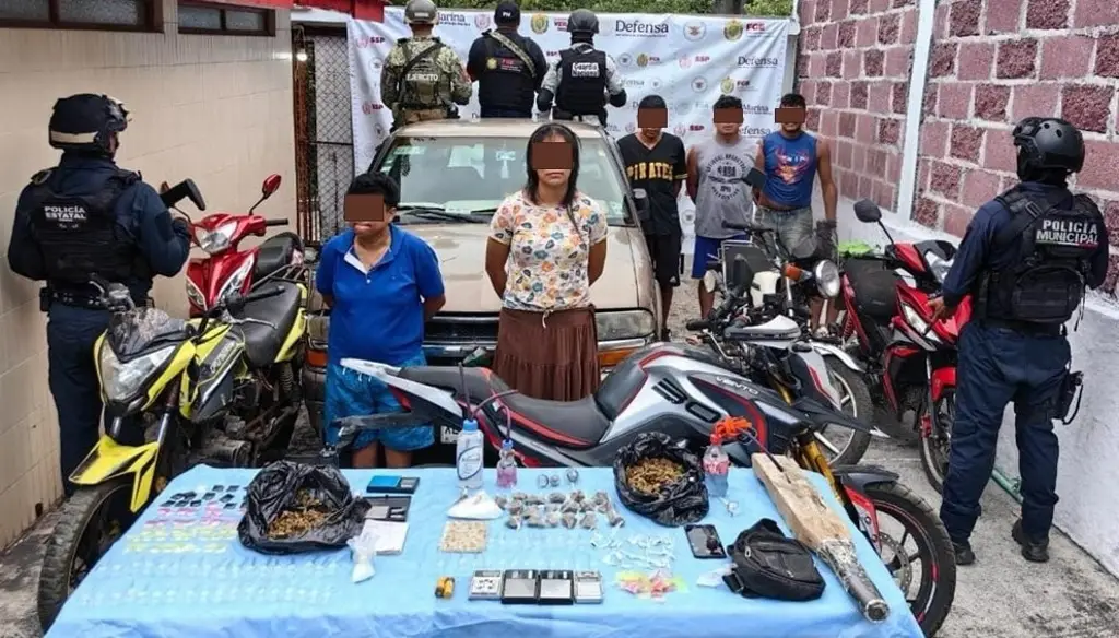 Imagen Caen 6 con drogas y vehículos en San Andrés Tuxtla, entre ellos un menor