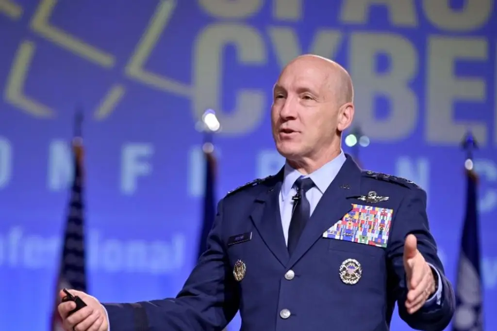 Imagen Jefe de la Fuerza Aérea de EU anuncia 'por sorpresa' su renuncia
