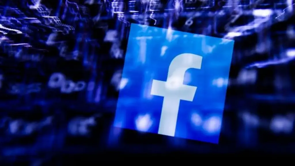 Imagen Facebook cierra grupo donde 32 mil maridos compartían fotos íntimas de sus mujeres, en Italia