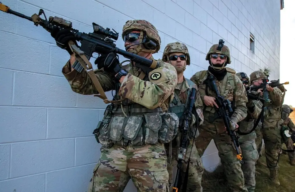 Imagen Guardia Nacional ahora irá armada, tras despliegue en Washington D.C.