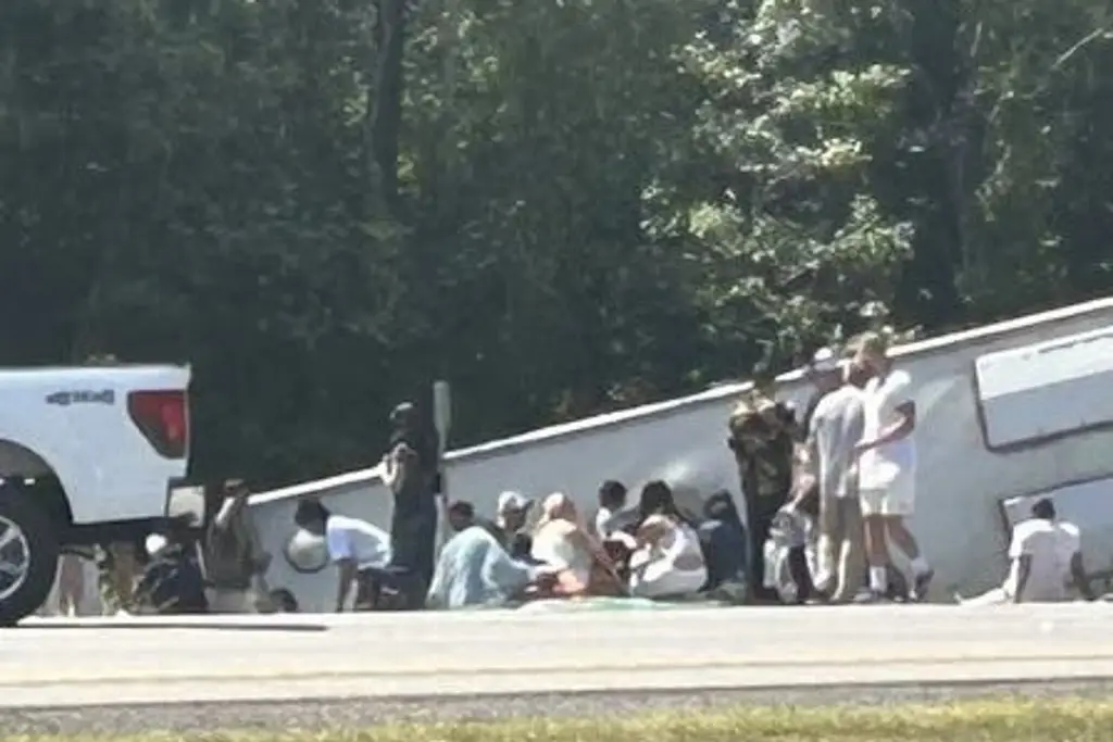 Imagen Suben a 5 los muertos por accidente de autobús turístico cerca a Nueva York