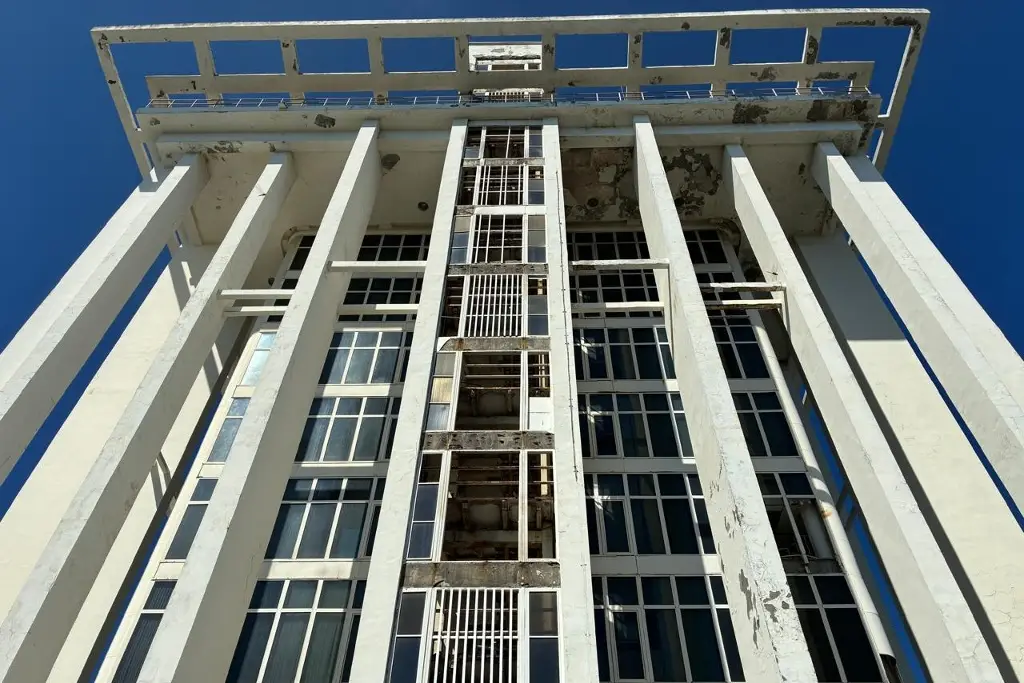 Imagen Esto dice sobre el abandono de la ex torre de Pemex la familia del arquitecto que la construyó 
