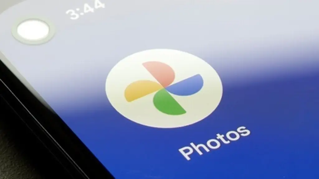 Imagen Google Fotos permitirá editar fotos con la voz gracias a la IA
