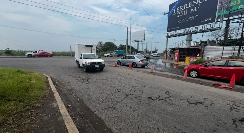 Imagen Abren de manera parcial el acceso a la Central de Abastos en Veracruz 