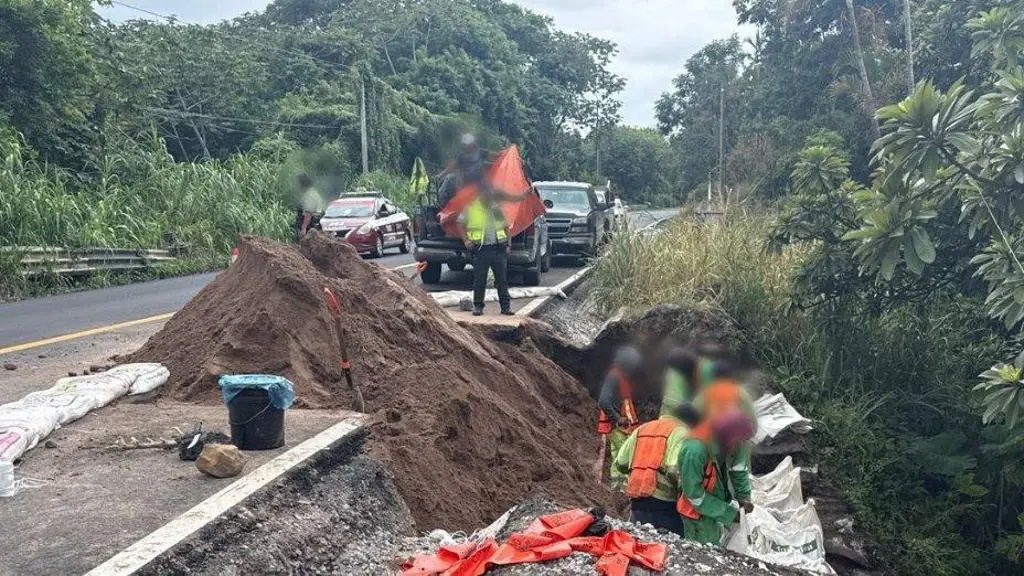 Imagen Se registra reducción de carriles en carretera de Veracruz