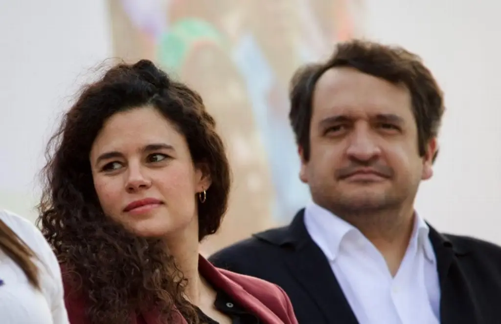 Imagen Luisa Alcalde defiende a Andy López y justifica su ausencia en giras de Morena: 'está trabajando muy bien'