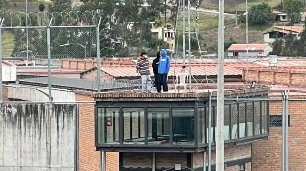 Imagen Enfrentamiento entre presos deja cuatro muertos en una cárcel de Ecuador
