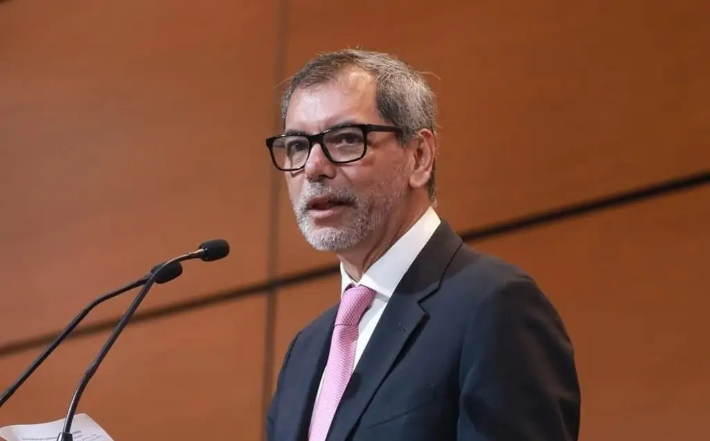 Imagen Titular de Hacienda pide a diputados de Morena respaldar presupuesto 2026