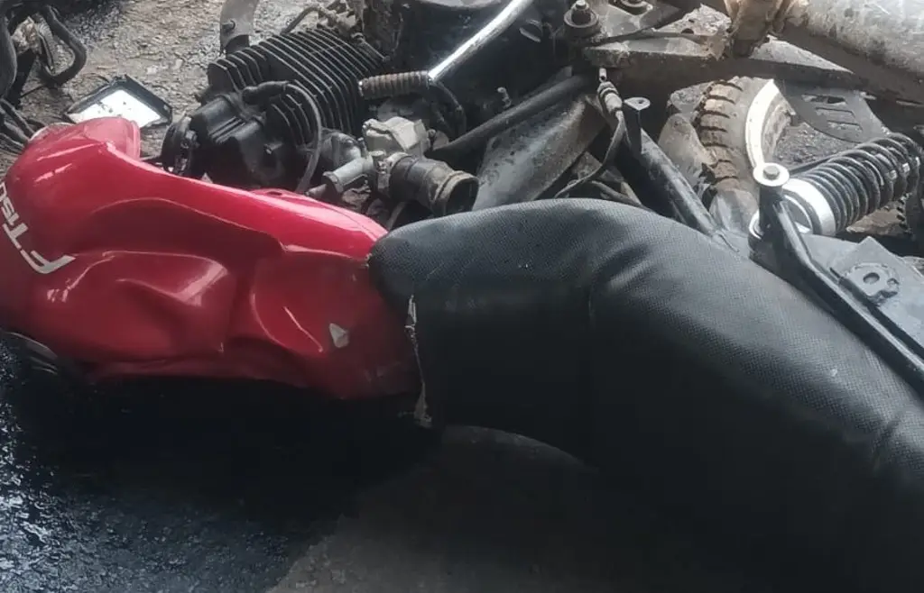 Imagen Muere motociclista tras chocar con camión de basura en Medellín, Veracruz 