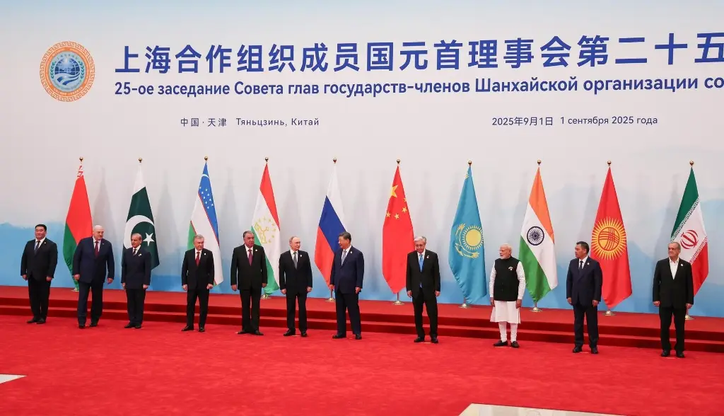 China recibe a más de 20 líderes mundiales ¿'En desafío a Occidente'? (+Video)