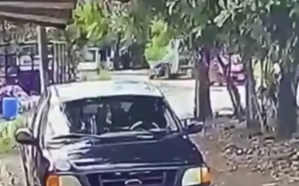 Imagen Filtran video de accidente en que murió motociclista en Medellín, Veracruz