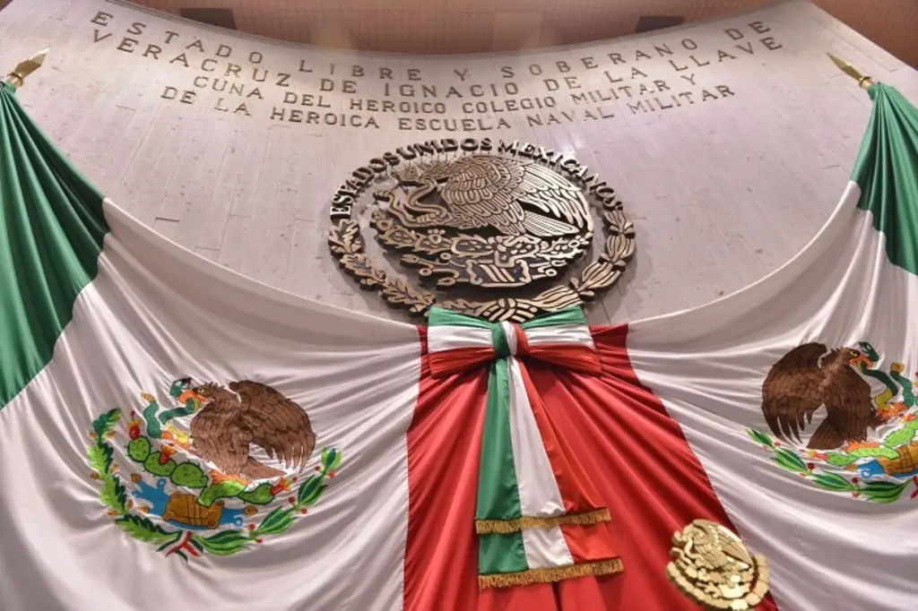 Imagen Emite Comisión de Ciencia y Tecnología convocatoria para medalla Heberto Castillo