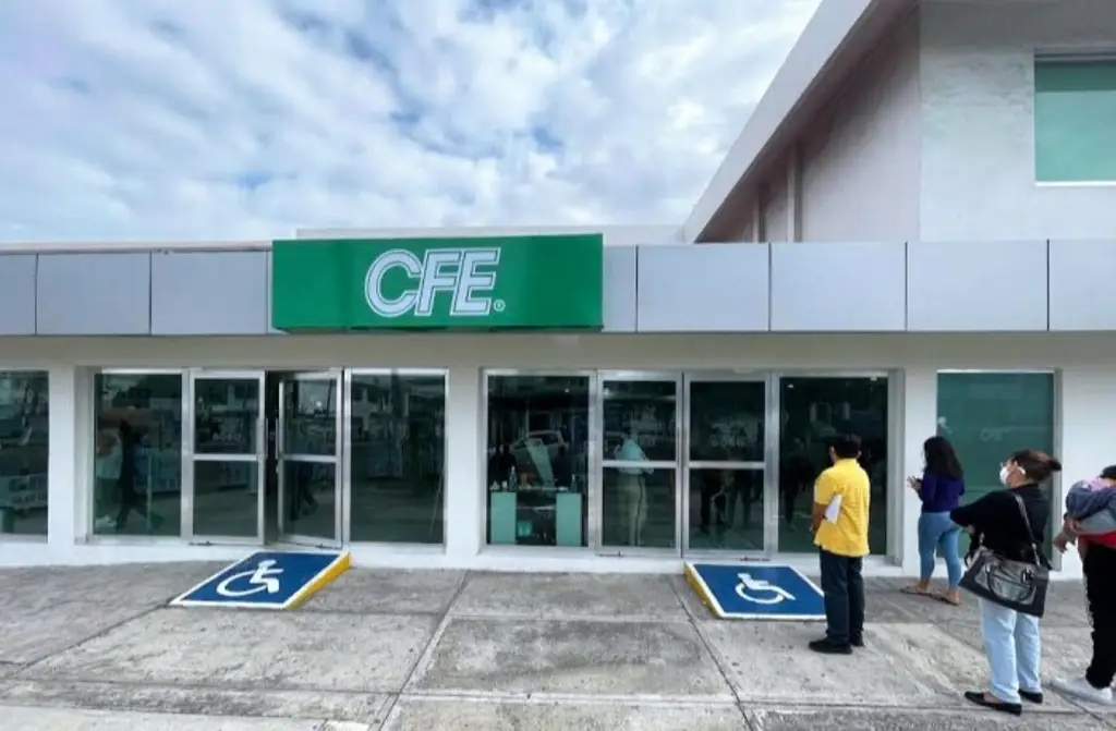 Imagen Toman las instalaciones de la CFE en el puerto de Veracruz 