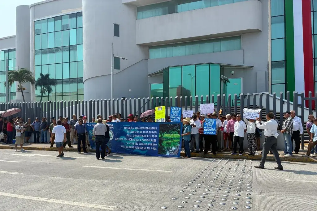 Imagen Piden a magistrados resolver caso de Grupo MAS ante exigencia por calidad del agua