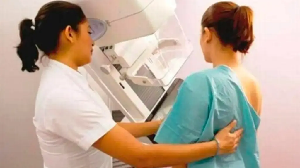 Imagen Cáncer de mama no se puede prevenir pero sí se puede detectar a tiempo: MUAC