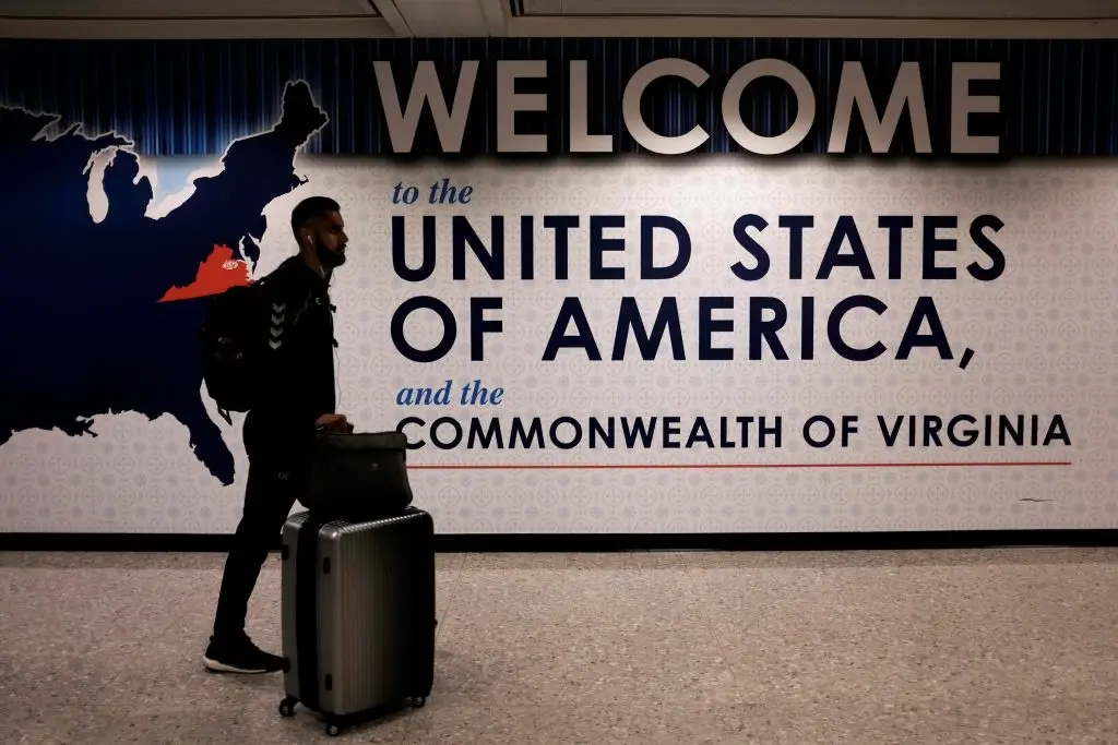 Imagen Se desploma turismo en EU, aseguran que retórica de Trump 'asusta' a visitantes