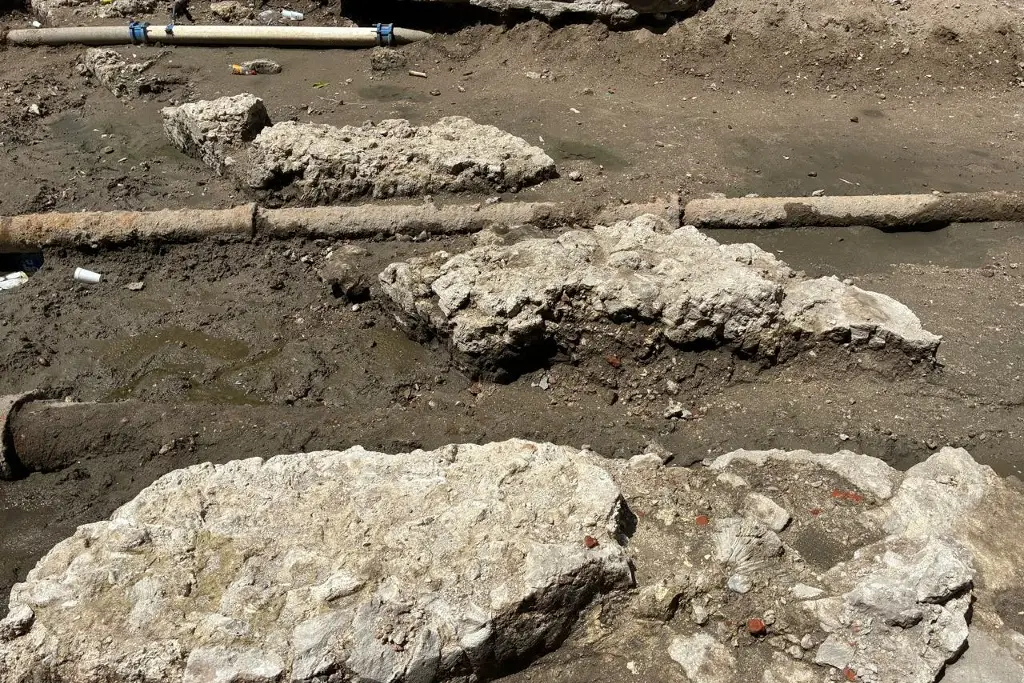 Imagen INAH quiere más información sobre vestigios hallados de la Puerta de la Merced