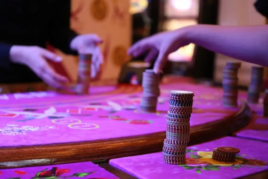 Imagen Características y principios clave del funcionamiento de los casinos en vivo