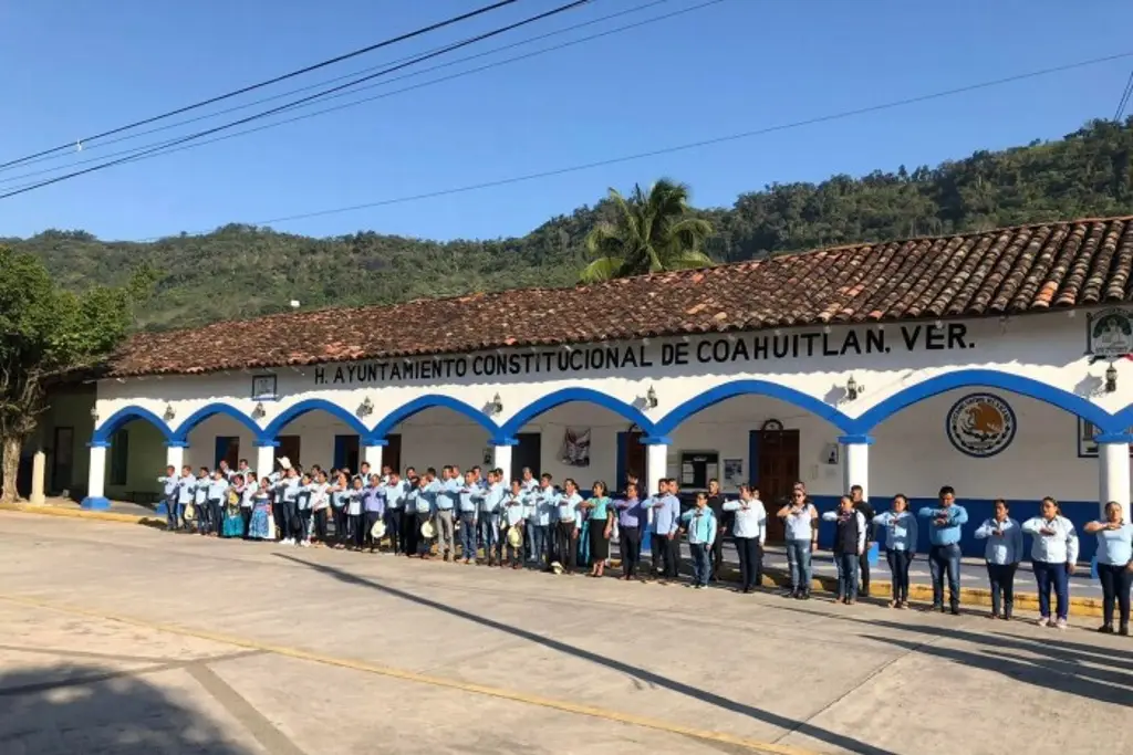 Imagen Coahuitlán suspende Grito y desfile por seguridad; suman cuatro municipios en Veracruz
