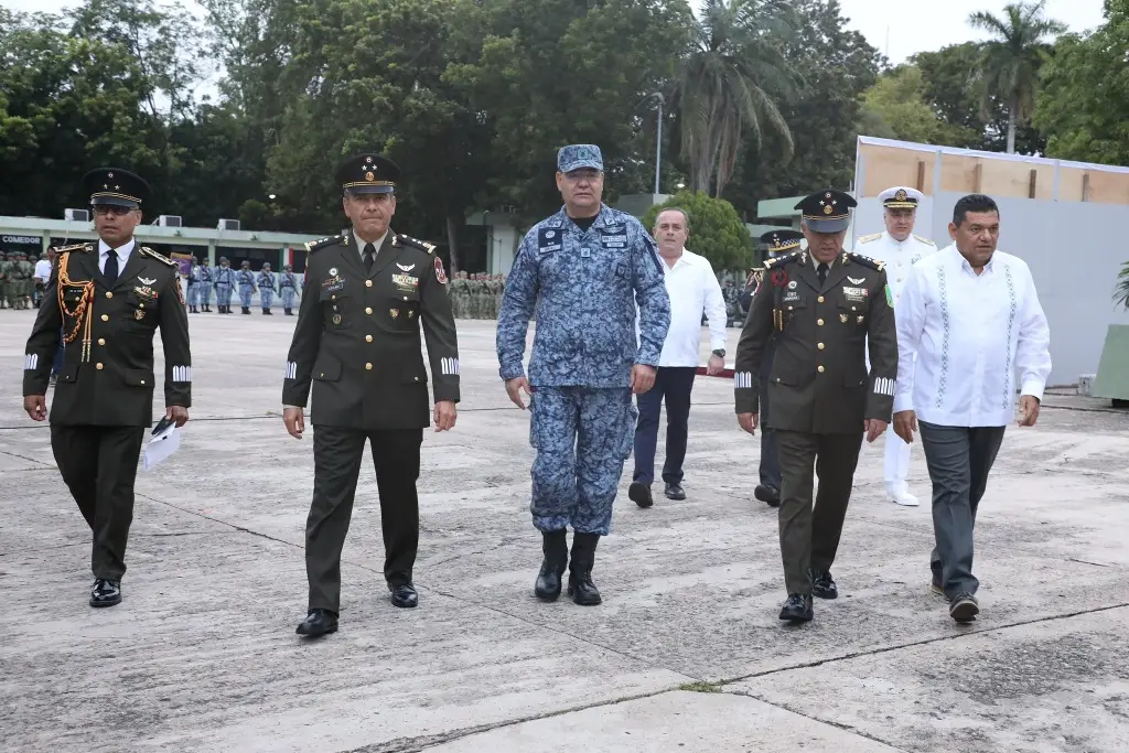 Imagen Quitan al comandante militar que reveló orden de aprehensión contra Hernán B en Tabasco