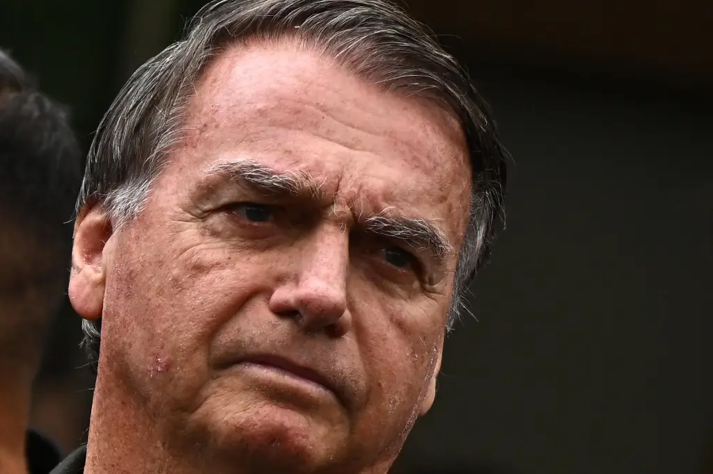 Diagnostican a Jair Bolsonaro con cáncer de piel