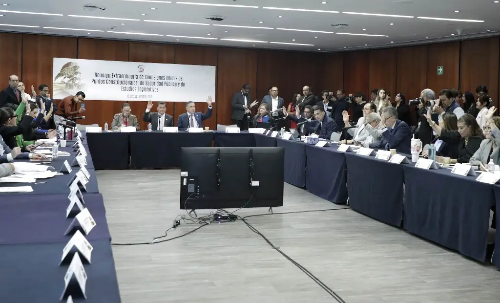 Imagen Aprueban Comisiones del Senado reforma para combatir la extorsión
