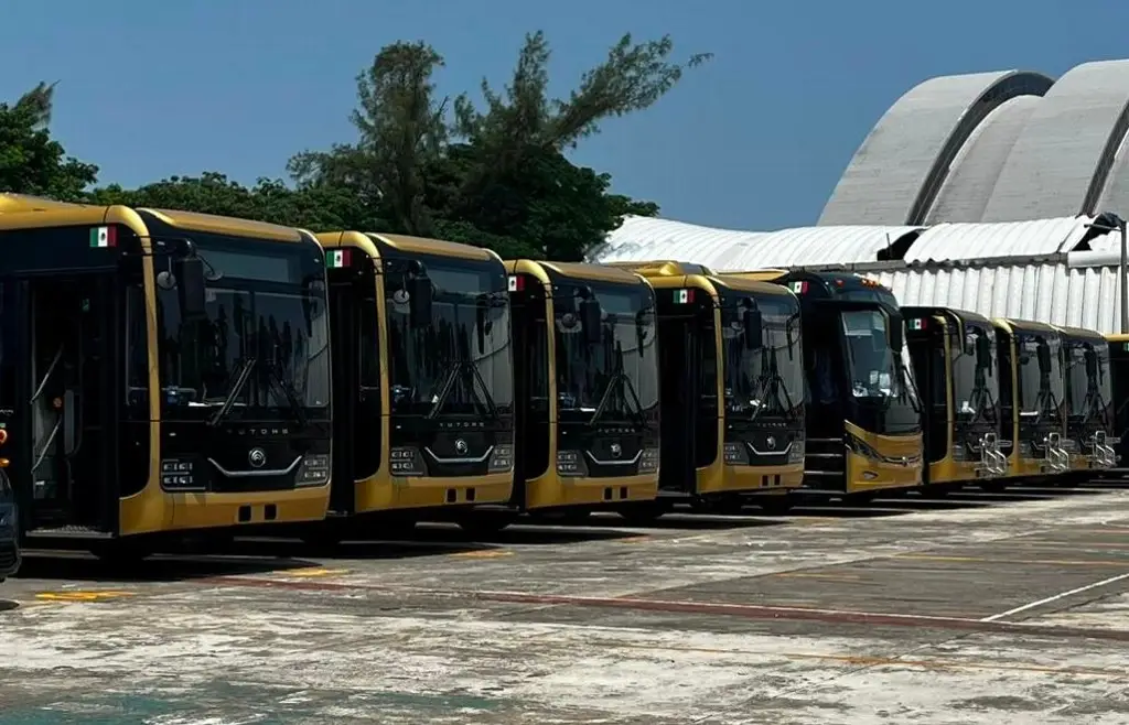 Imagen ¿Cuándo se pondrán en circulación los nuevos camiones ULUA en Veracruz?