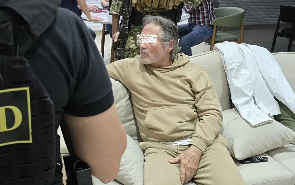 Imagen Dictan prisión preventiva a Hernán 'B', presunto líder de 'La Barredora'