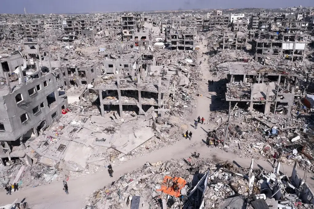 Imagen Suben a 71 los muertos en toda Gaza por ataques israelíes este sábado
