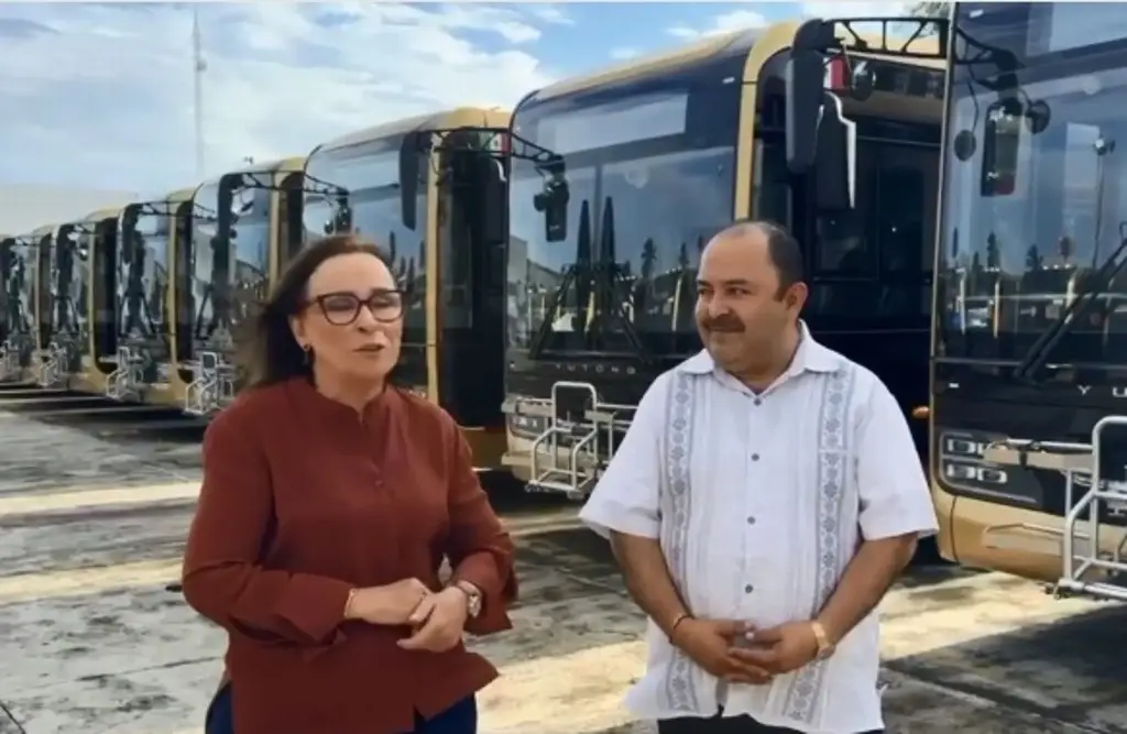 Imagen Nahle supervisa camiones Ulúa que circularán en Veracruz - Boca del Río 