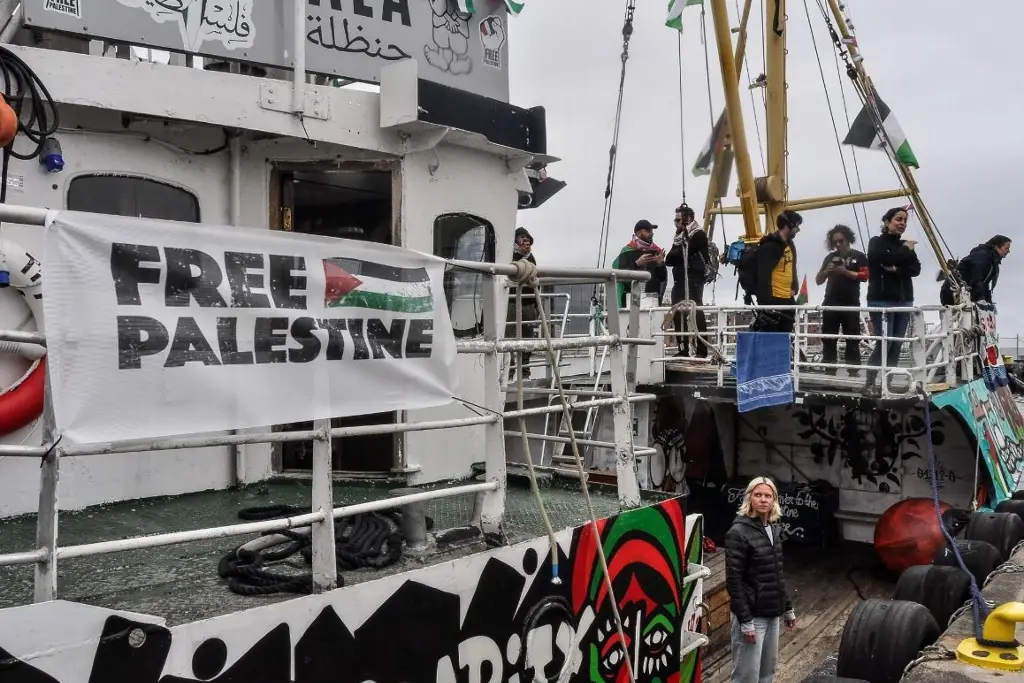 Imagen Flotilla de la Libertad alertan por acoso de drones israelíes en su trayecto a Gaza