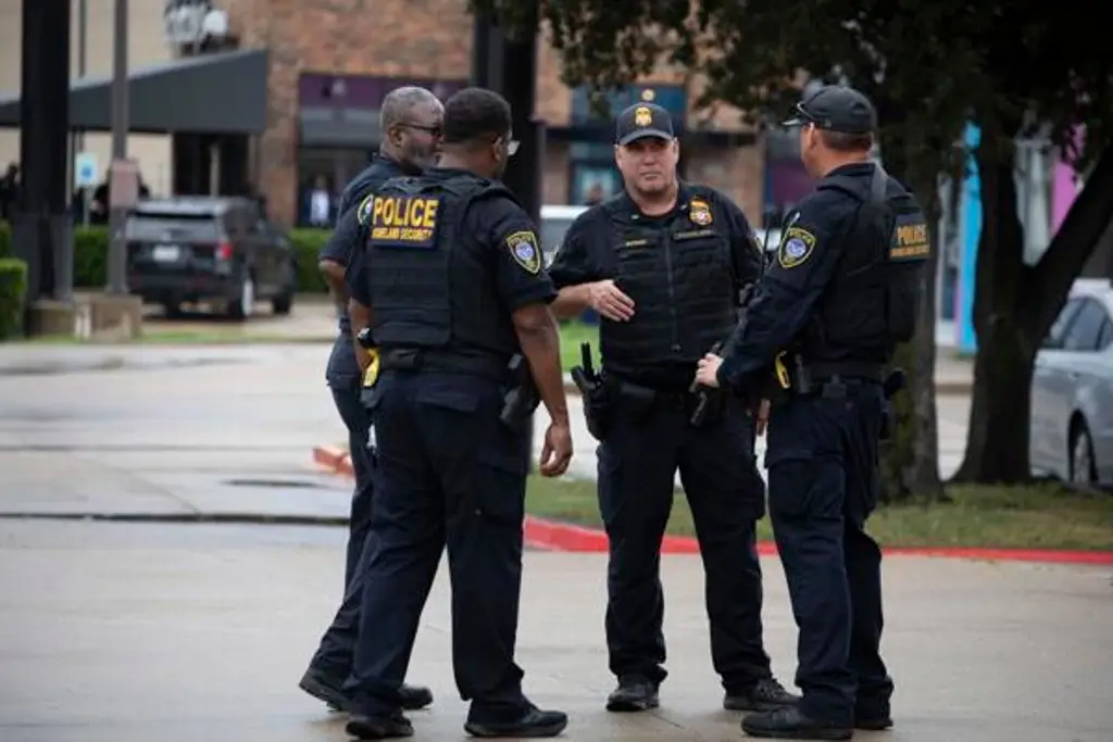 Imagen ICE confirma que solo murió un migrante en el ataque a su oficina en Dallas
