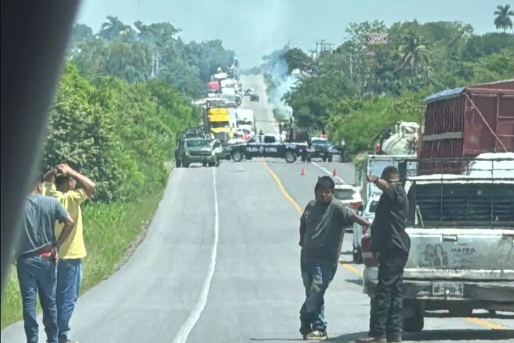 Imagen Por balacera cierran carretera Valles-Tampico, en Tamaulipas (VIDEO)