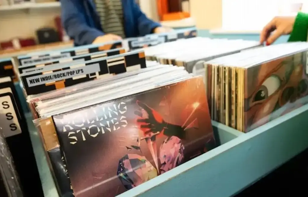 Imagen Los Rolling Stones reeditan su álbum 'Black and Blue' con 6 temas inéditos