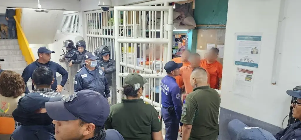 Imagen Realizan inspecciones en penales al sur de Veracruz 