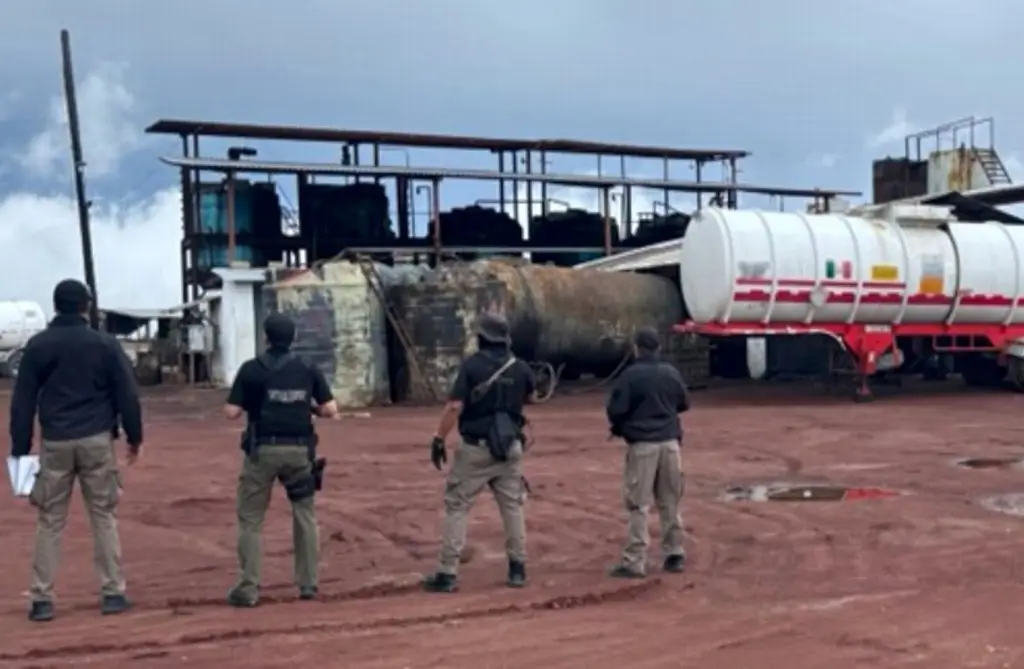 Imagen Crean comisión México - EU para combatir el huachicol y tráfico de armas