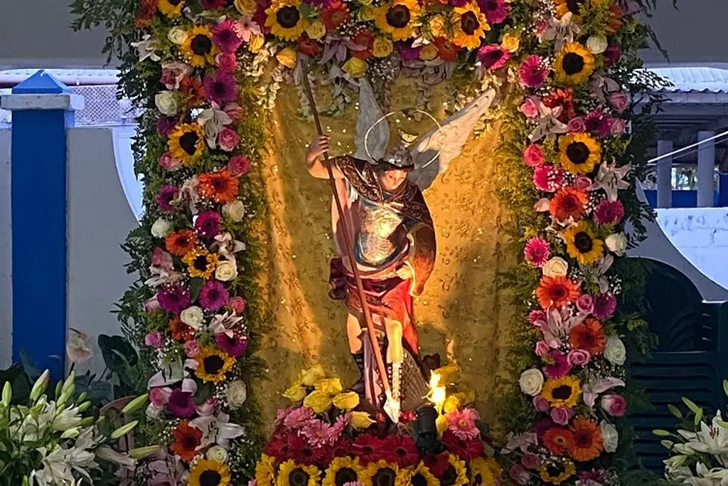 Imagen Celebran en Puente Jula, lugar de exorcismos, las fiestas patronales de San Miguel Arcángel