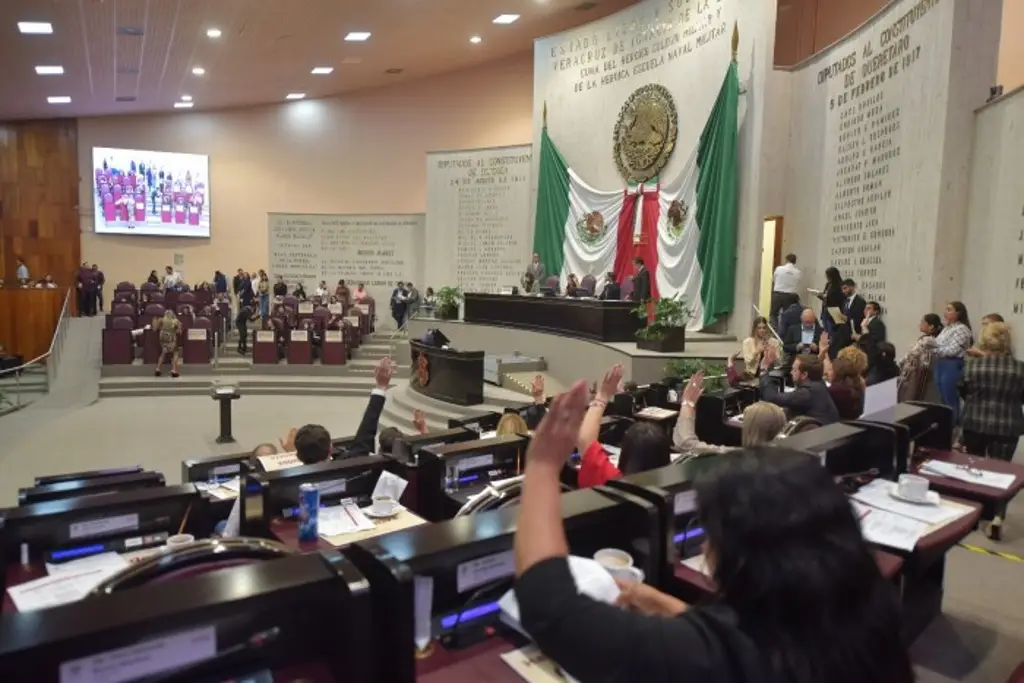 Imagen Simplificar trámites en el Registro Civil, propone Rocío Nahle 