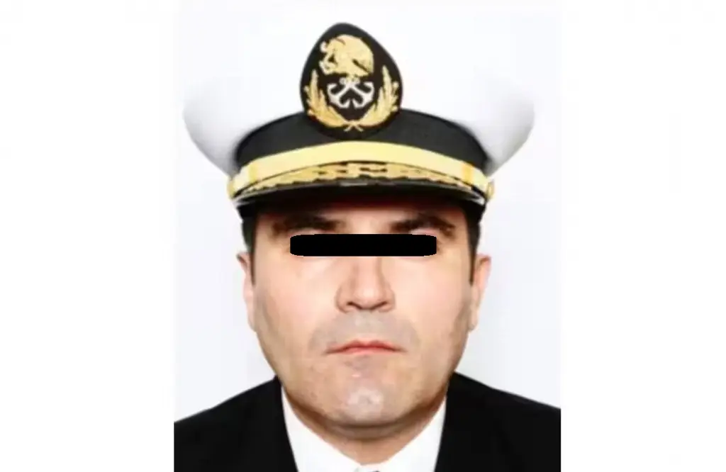 Imagen Reportan que el contralmirante Fernando 'F' no puede ser detenido por huachicol fiscal