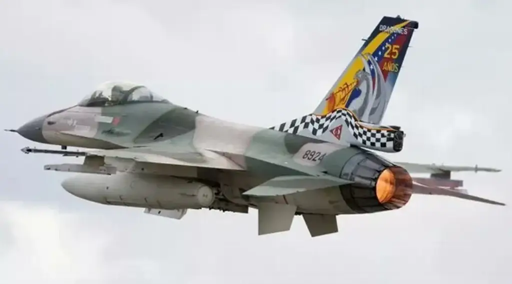 Imagen Venezuela denuncia presunto 'acoso militar' de aviones de EU cerca de sus costas en el Caribe