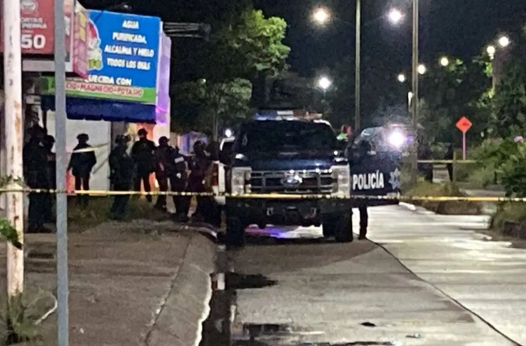 Imagen Abaten a 5 presuntos delincuentes tras agresión a policías en Sinaloa; un agente murió