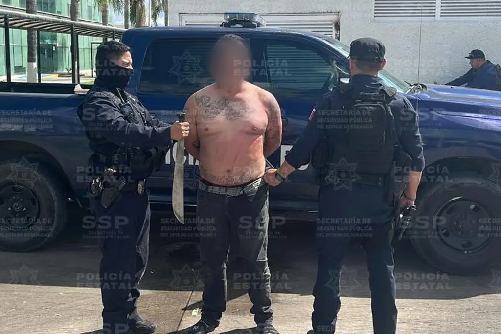 Imagen Sujeto ataca a su esposa y a su hija de 14 años con un machete