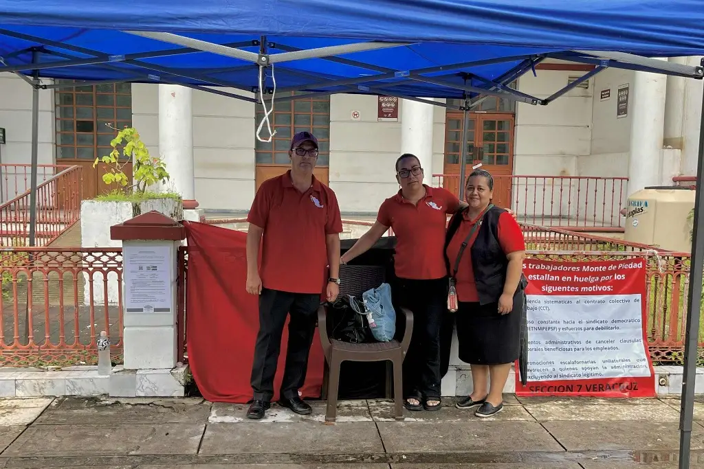 Imagen Huelga del Monte de Piedad cumple 10 días; hoy se reunieron en la Junta de Conciliación